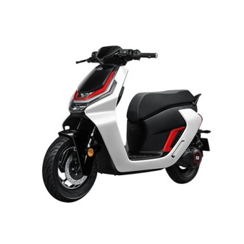 CFMOTO ZEEHO AE6+ Vibrant White '23